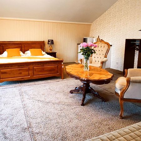 B&B Hotel Elselina Schiedam Eksteriør billede